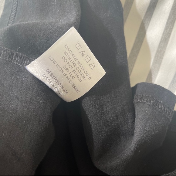 Byegreis Black Logo V Neck T Shirt Small - Picture 3 of 5